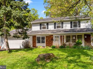 152 Centennial Rd, Warminster, PA 18974