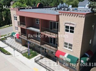 410 E Main St #204, Sun Prairie, WI 53590