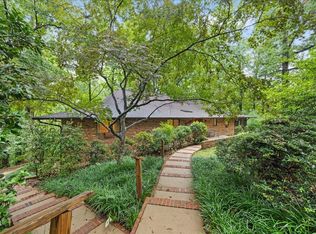 611 Greenwood Rd, Chapel Hill, NC 27514