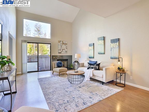 4th image of 2449 Rebecca Lynn Way