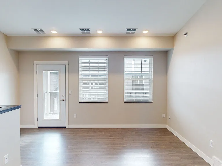 1 Bedroom Living room