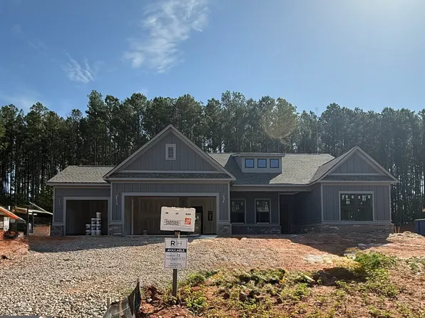 366 Weslyn Dr, Social Circle, GA 30025