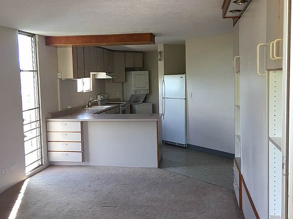 2nd image of 150 Hauoli St APT 614