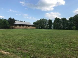 1387 Mount Zion Rd, Big Sandy, TN 38221