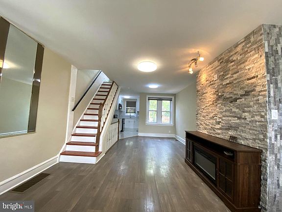 5th image of 6128 Walker St