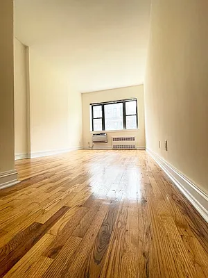 Rented by Corcoran | media 1