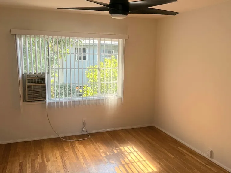 328 N Louise St #106 — Photo 3