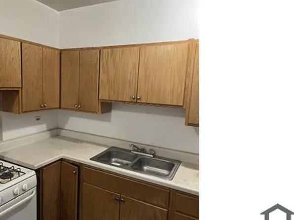 6937 S Harper Ave #3, Chicago, IL 60637