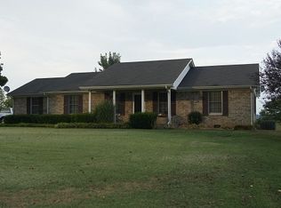 720 Hunts Bend Rd, Bowling Green, KY 42103