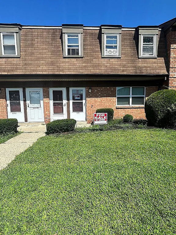1219 Liberte Ct photo 1