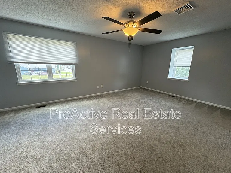 1501 Antler Cir — Photo 25