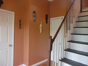 3rd image of 520 2nd Ave