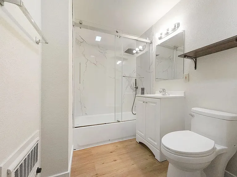 2020 Eastlake Ave E #2 — Photo 10