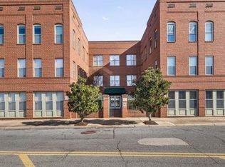 580 S Main St APT 204, Memphis, TN 38103