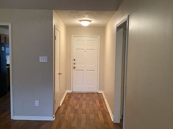 2nd image of 1627 Bonnie Lea Ln