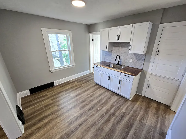 15788 Mandalay Ave #2 — Photo 7