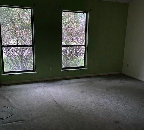 5th image of 2313 Whitney Dr