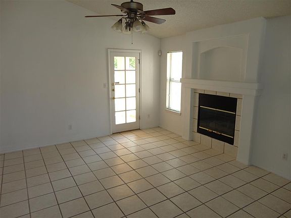 5th image of 11033 Essex Falls Ln