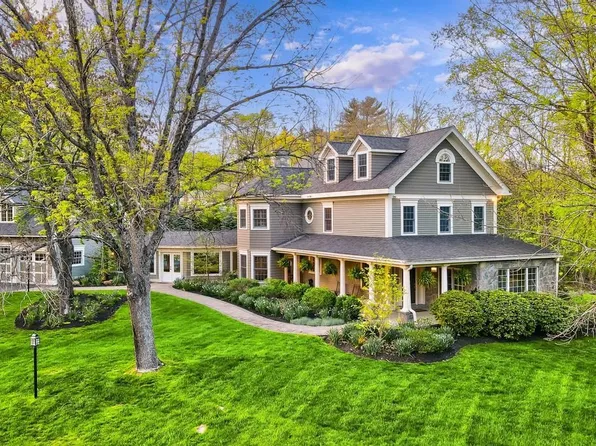 1 Oscars Way, North Reading, MA 01864