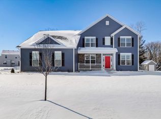 428 Ashley Dr, Williams Bay, WI 53191