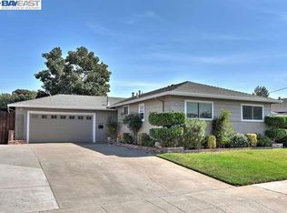 1136 Hillcrest Ct, Livermore, CA