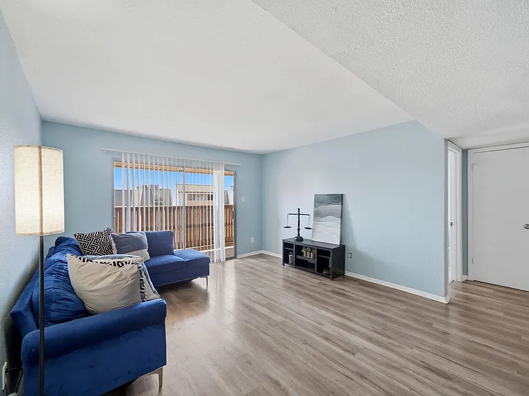 8523 Hearth Dr #35 — Photo 5