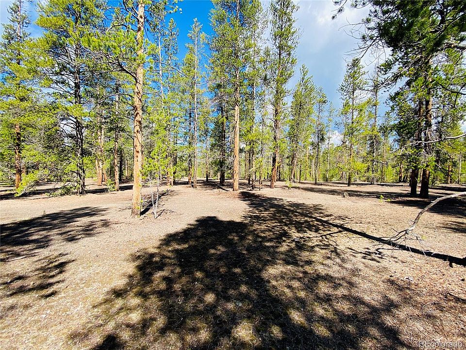 2nd image of 1550 Mountain Pines Ct