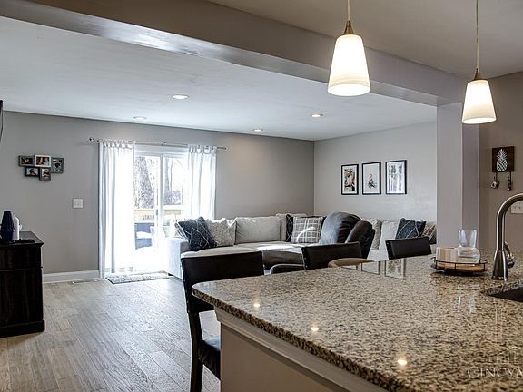4th image of 5857 Menno Dr