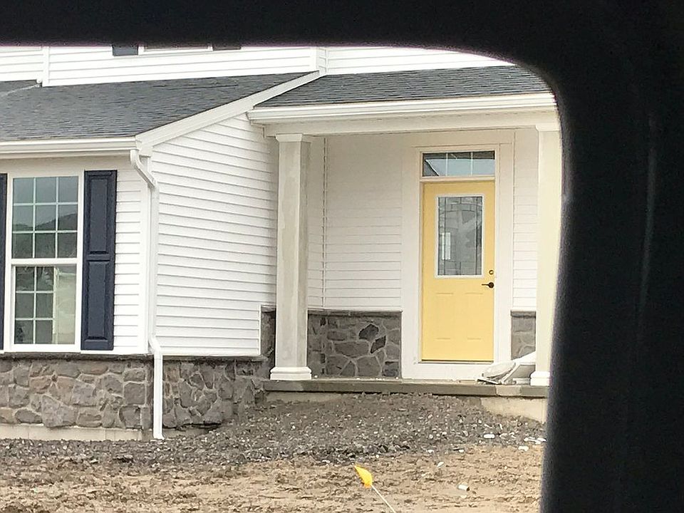 2nd image of 6727 Willow Ridge Dr