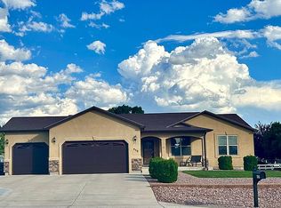 450 W Mangrum Dr, Pueblo West, CO 81007