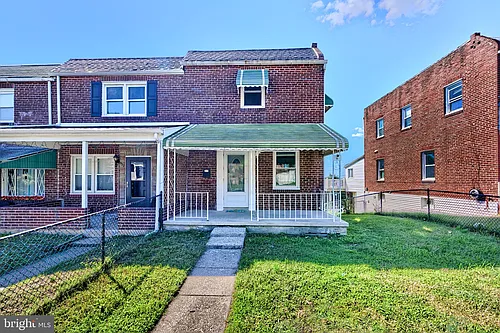 530 47th St Photo 1