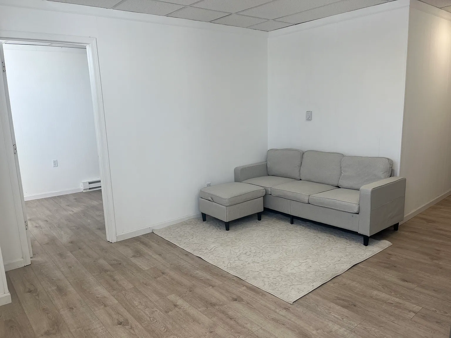 99 Robinson Pl — Photo 4