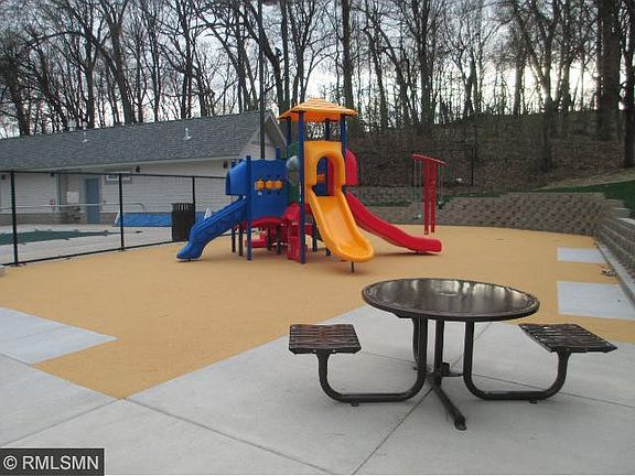 2nd image of 1143 Trailwood N
