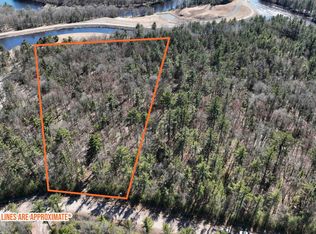 W8725 Blue Bird Dr, Merrillan, WI 54754