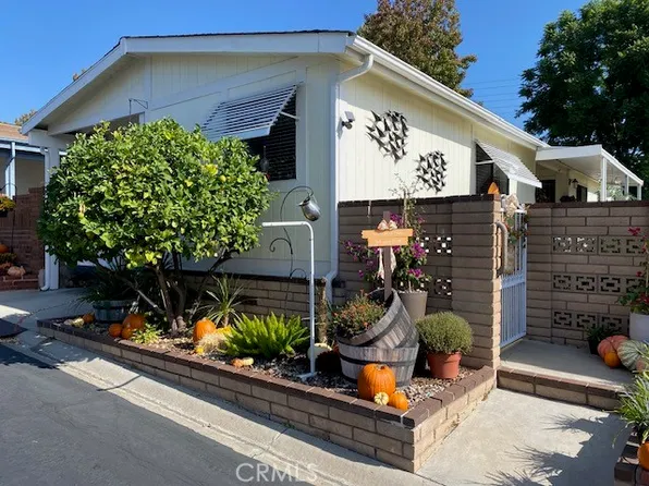 736 Knoll Lake Dr #266, Brea, CA 92821