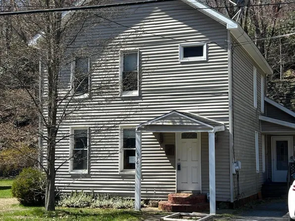 576 Main St, Archbald, PA 18403