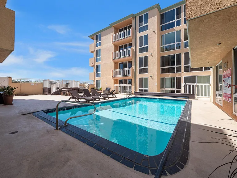 common area pool
