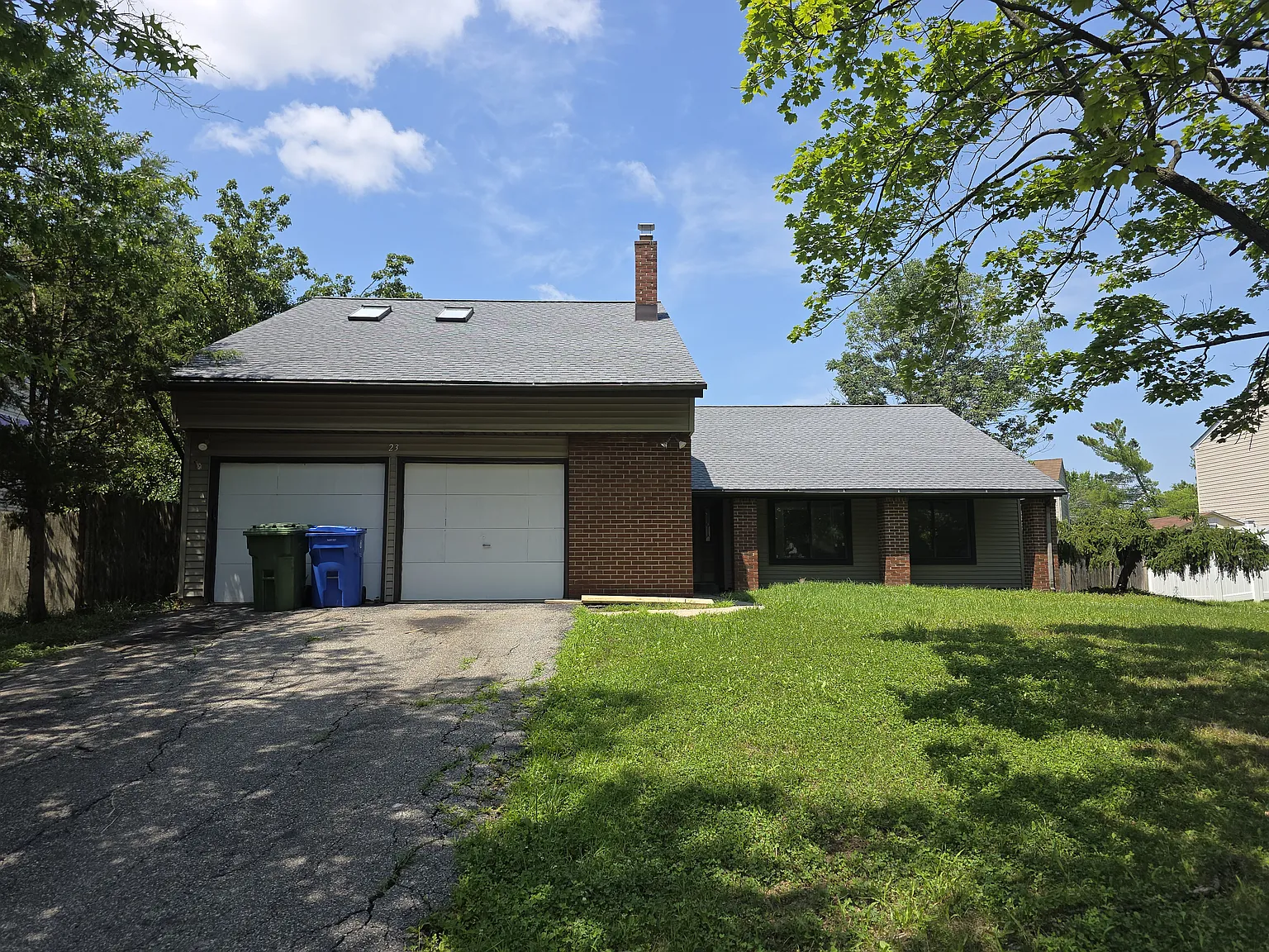 4 bed, 1858 sqft, $2,800 — Photo 1
