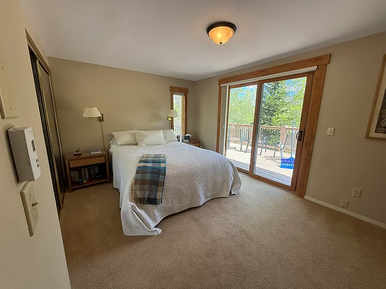1250 Mesa Dr — Photo 21