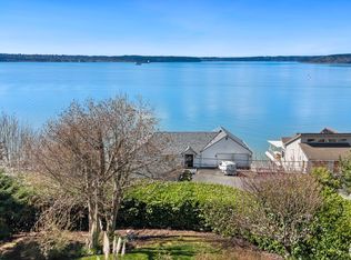 7821 East Side Drive NE, Tacoma, WA