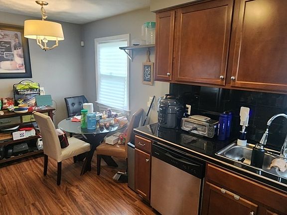 4th image of 21351 Crystal Ave