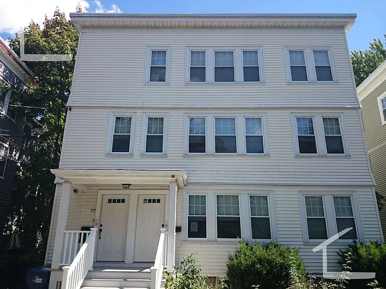 77 Beechcroft St #5 — Photo 2