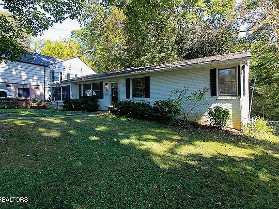 2nd image of 542 Noelton Dr