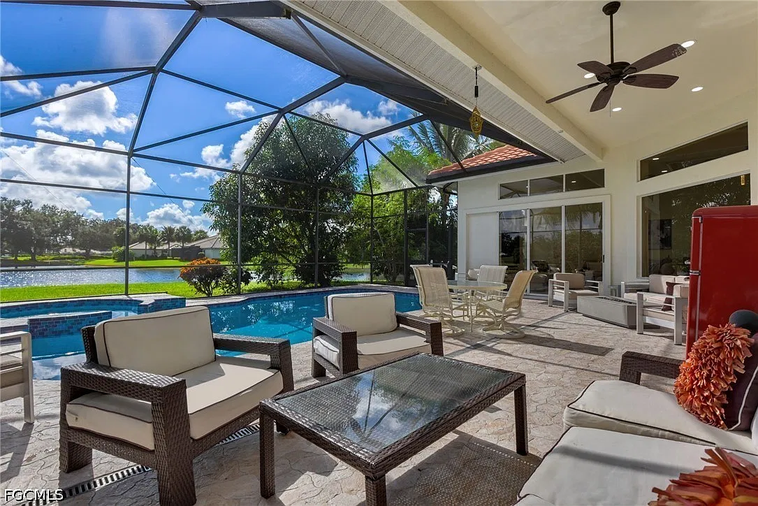 4 bed, 3.0 bath, 2854 sqft, $5,900 — Photo 2