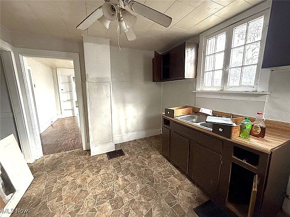 2nd image of 316 Ewing Ave