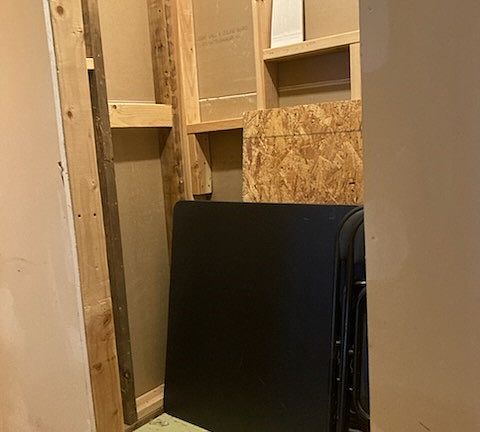 2nd image of 401 3rd St
