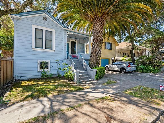2nd image of 829 San Anselmo Avenue