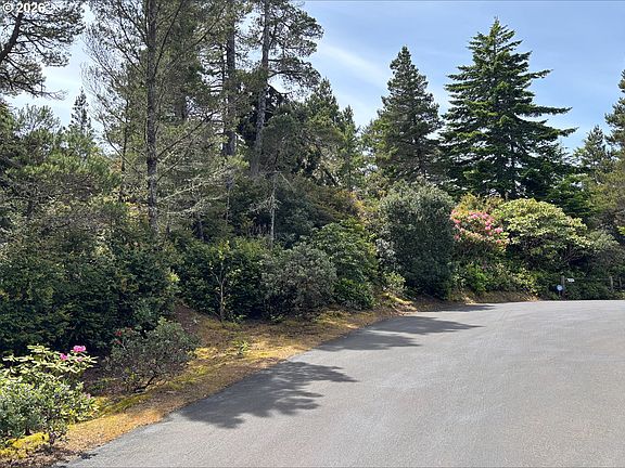 2nd image of Kelsie Ct