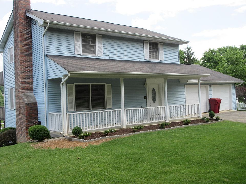 1st image of 7 Gentry Carson Dr