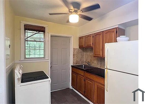 3rd image of 1704 E 23rd St